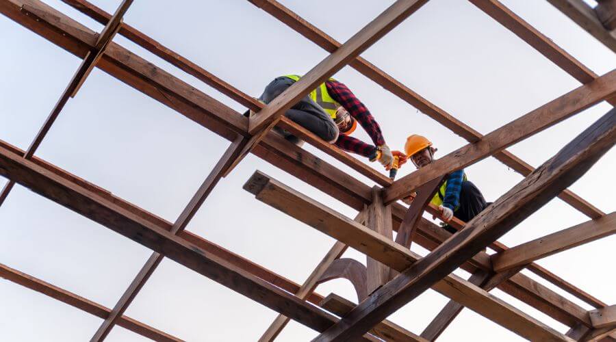 Professional gutter cleaning services in Lake, MS